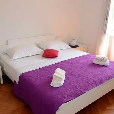 Juginovic سبليت