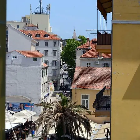 Juginovic سبليت